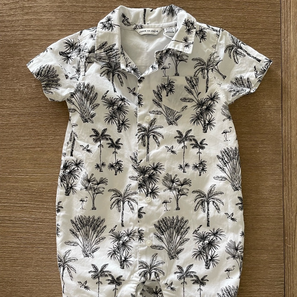 Janie and Jack collared romper size 6-12 month